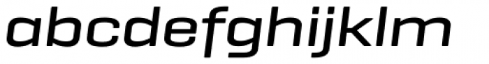Geogrotesque Extended Medium Italic