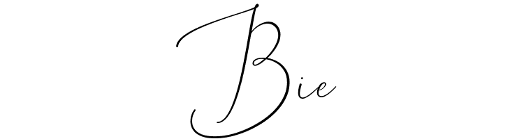 Mylola  Free Fonts Download