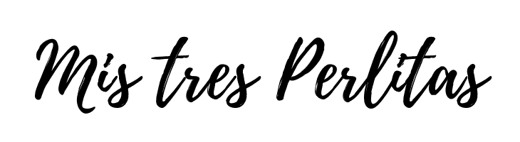 Mis%2Btres%2BPerlitas Playlist-Script Font